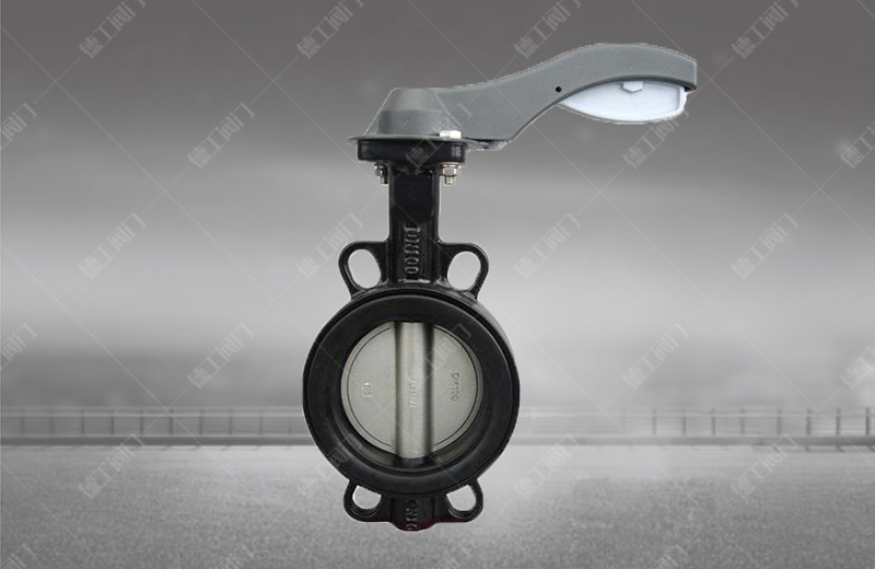 ����Ó��?q��)��A���y